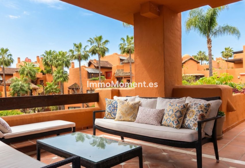 Wiederverkauf - Wohnung - Marbella - Nueva Andalucía