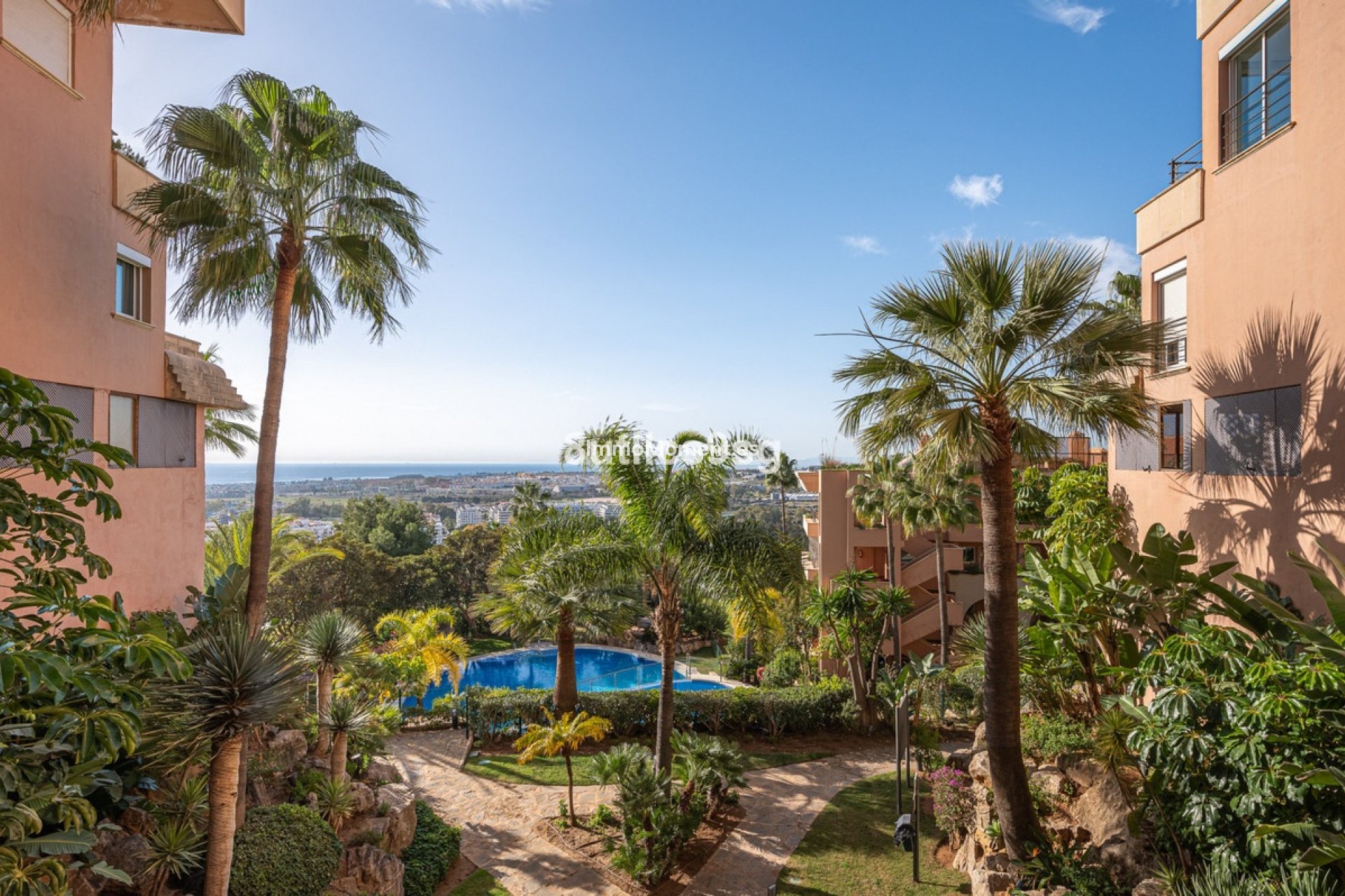 Wiederverkauf - Wohnung - Marbella - Nueva Andalucía
