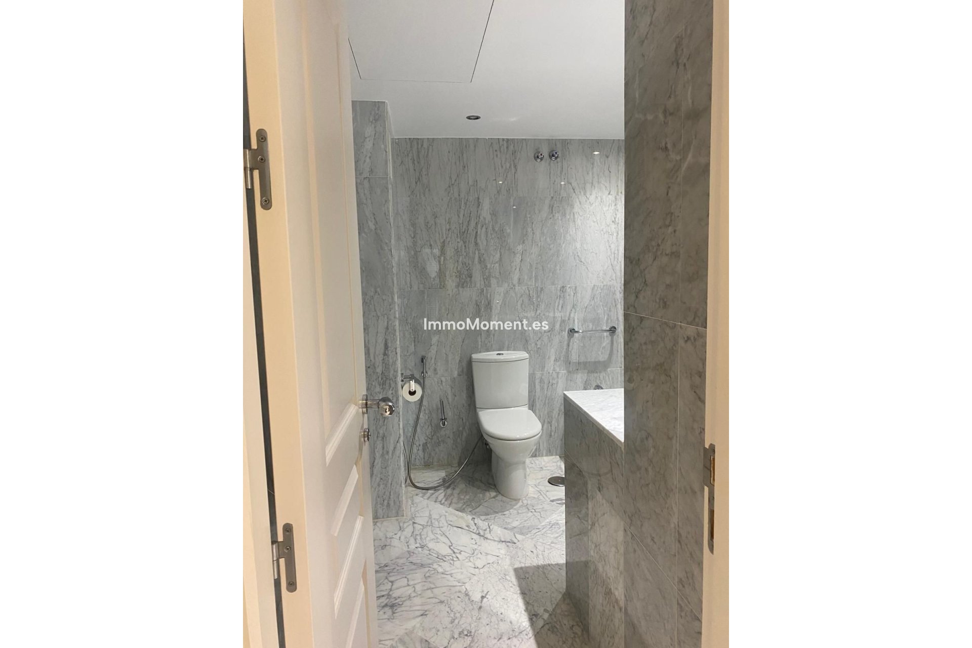 Wiederverkauf - Wohnung - Marbella - Puerto Banús