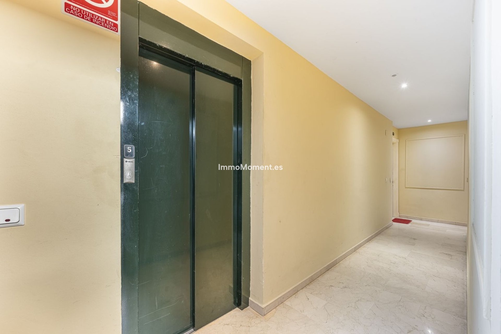 Wiederverkauf - Wohnung - Marbella - Puerto Banús