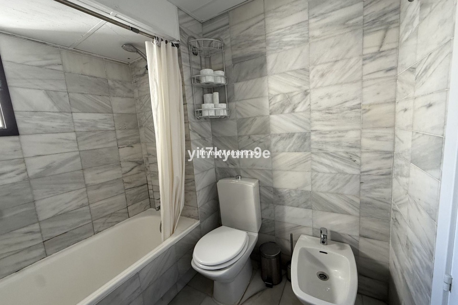 Wiederverkauf - Wohnung - Marbella - Puerto Banús