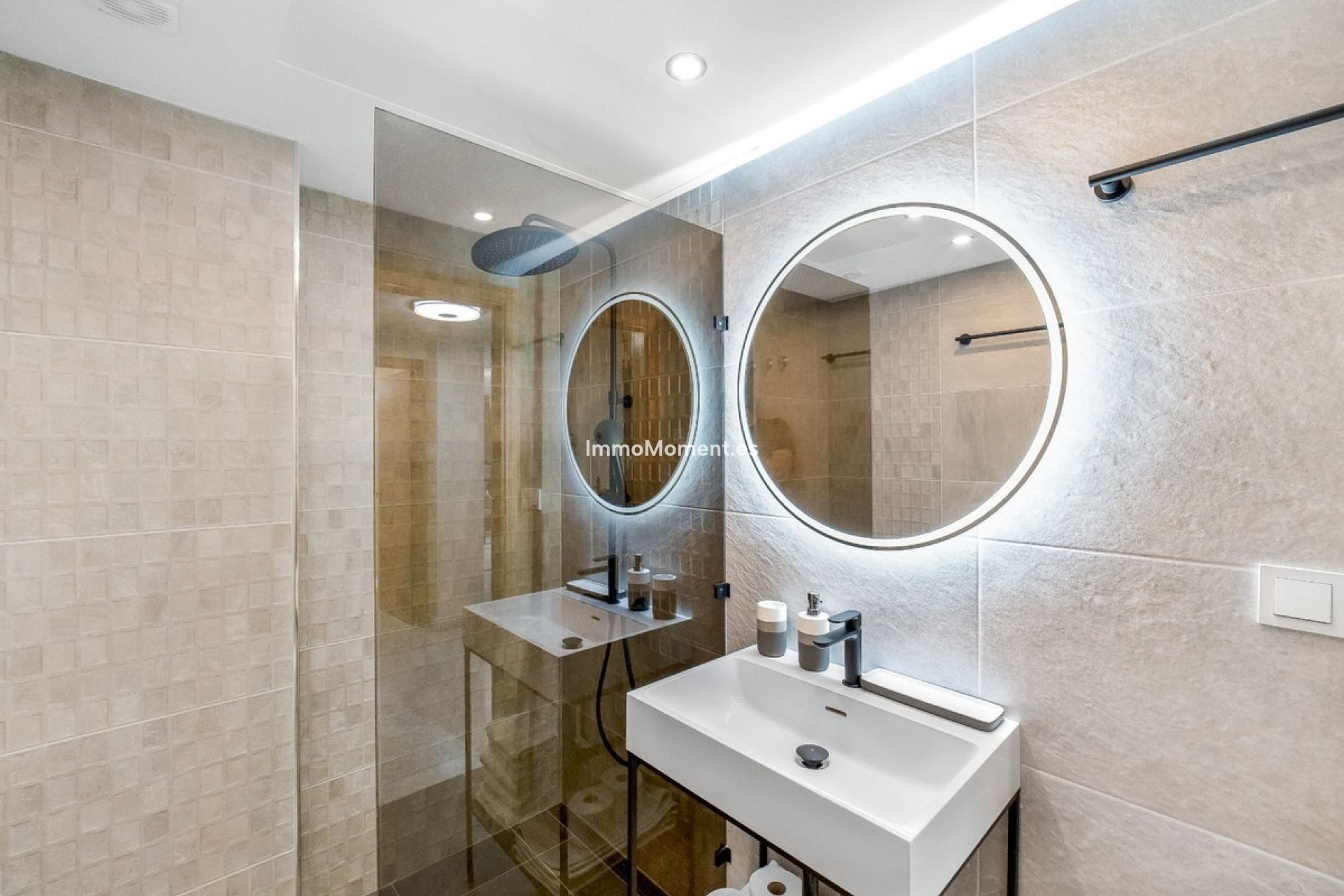 Wiederverkauf - Wohnung - Marbella - Puerto Banús