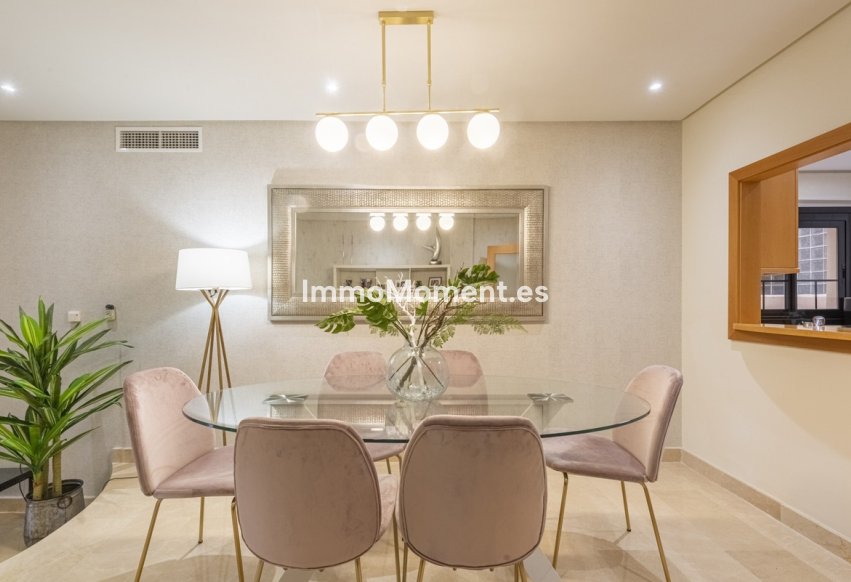 Wiederverkauf - Wohnung - Marbella - Puerto Banús