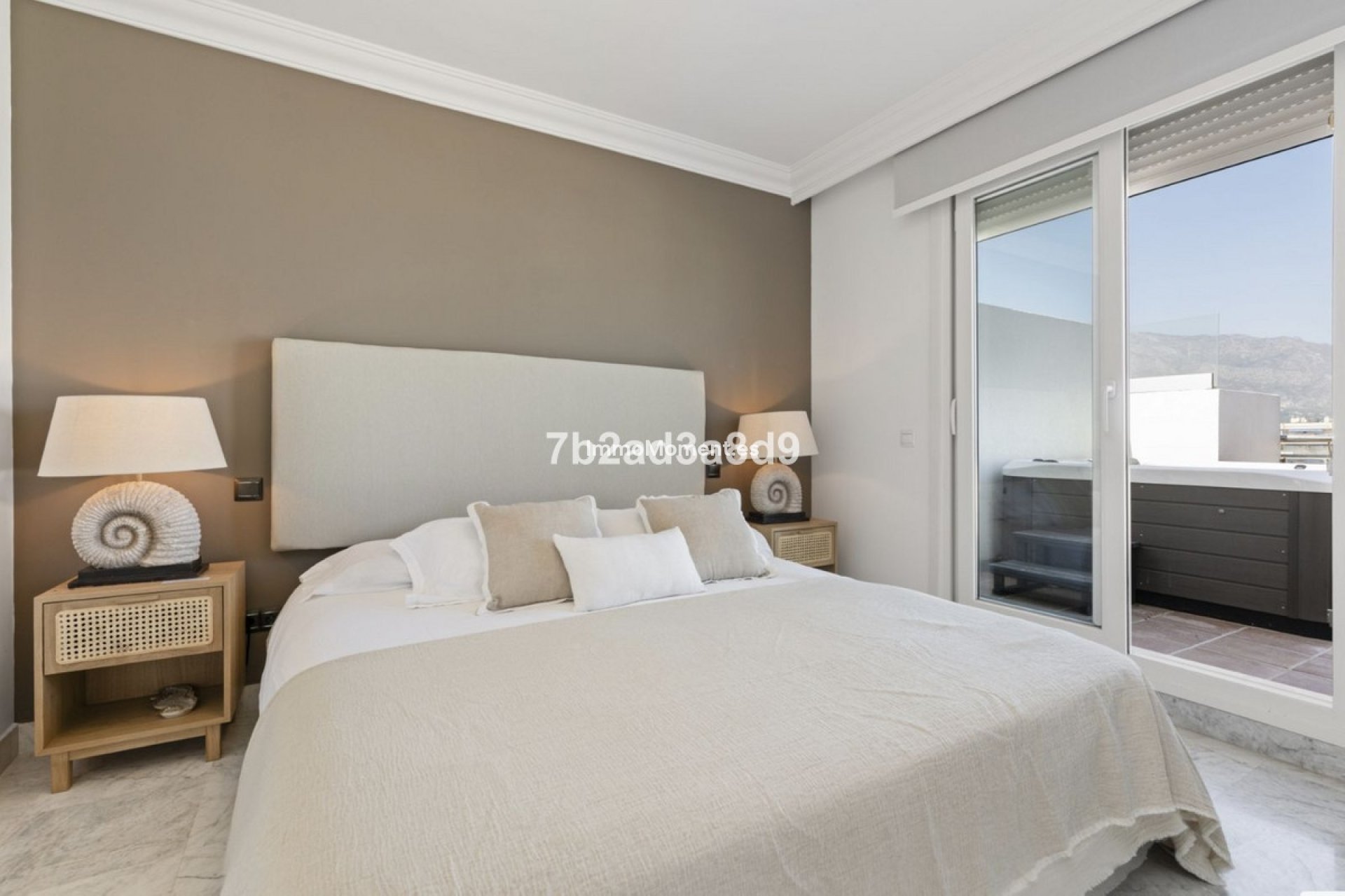 Wiederverkauf - Wohnung - Marbella - Puerto Banús
