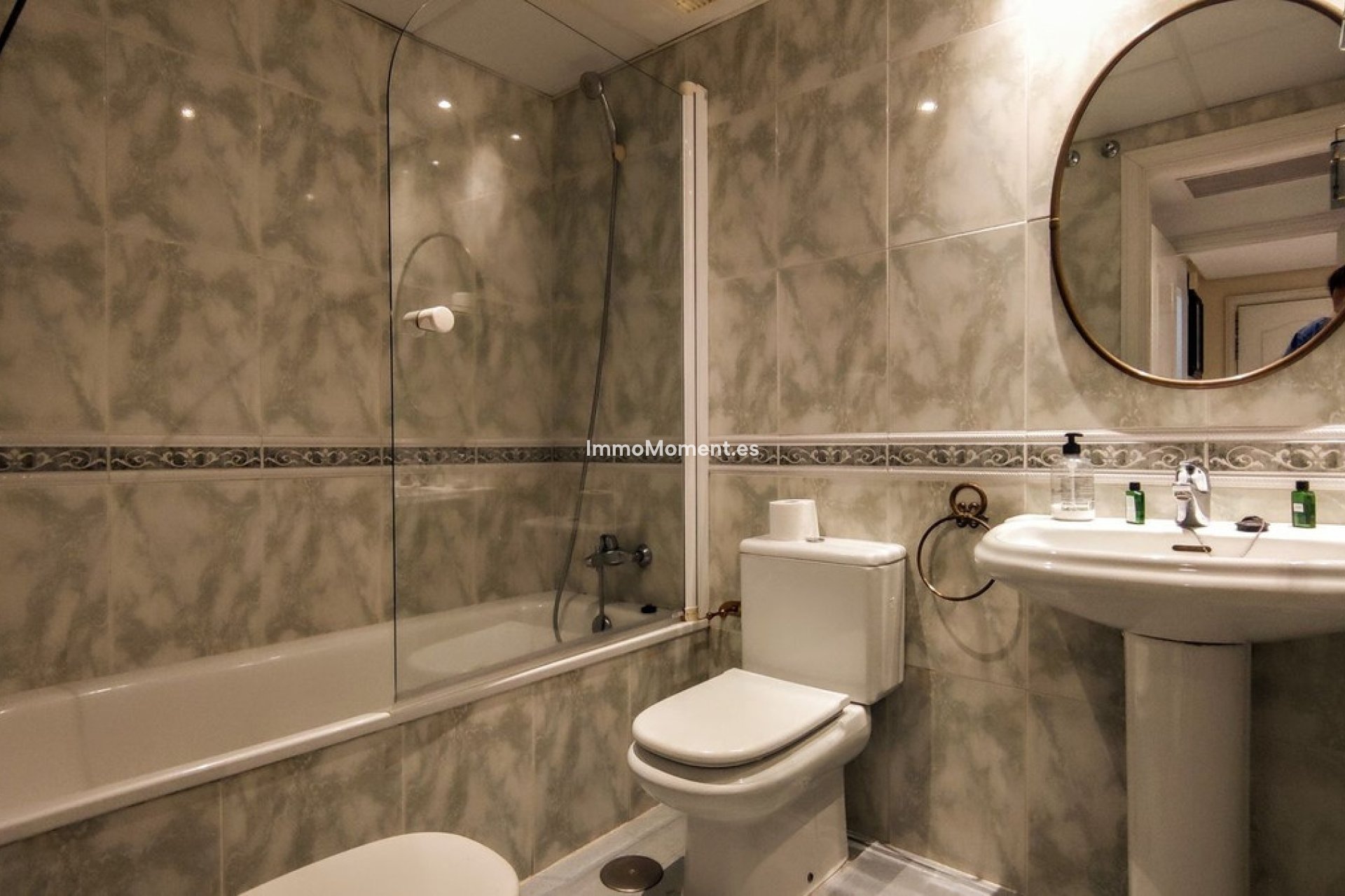 Wiederverkauf - Wohnung - Marbella - Puerto Banús