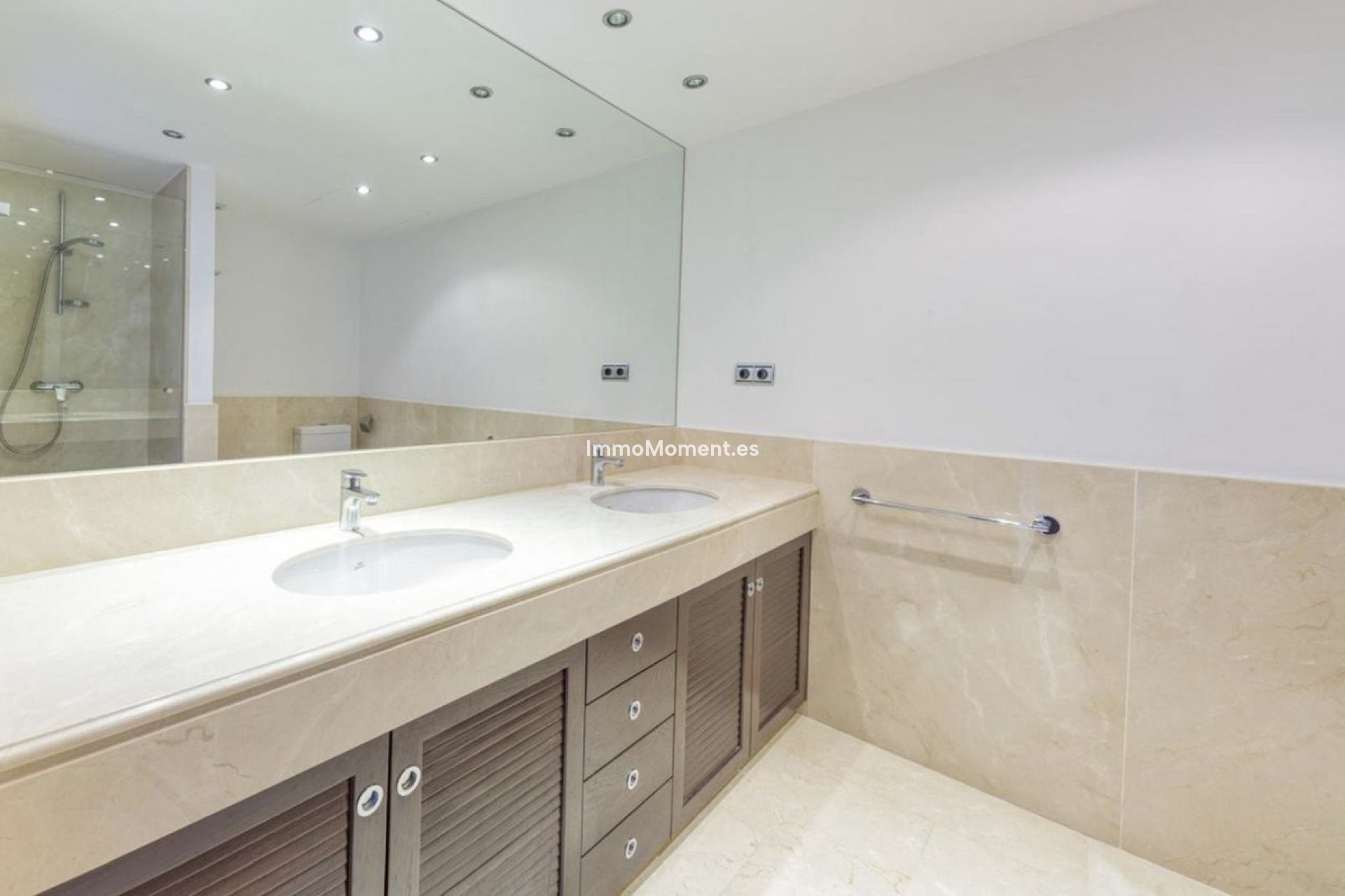 Wiederverkauf - Wohnung - Marbella - Puerto Banús