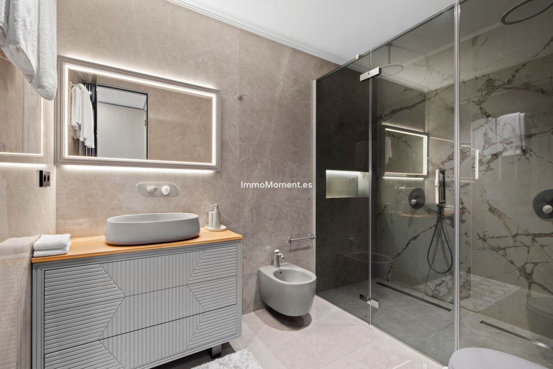 Wiederverkauf - Wohnung - Marbella - Puerto Banús