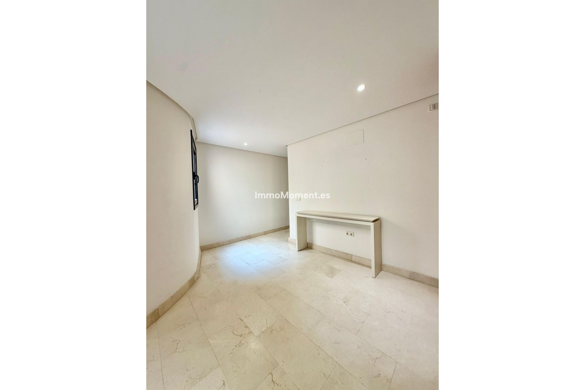 Wiederverkauf - Wohnung - Marbella - Puerto Banús