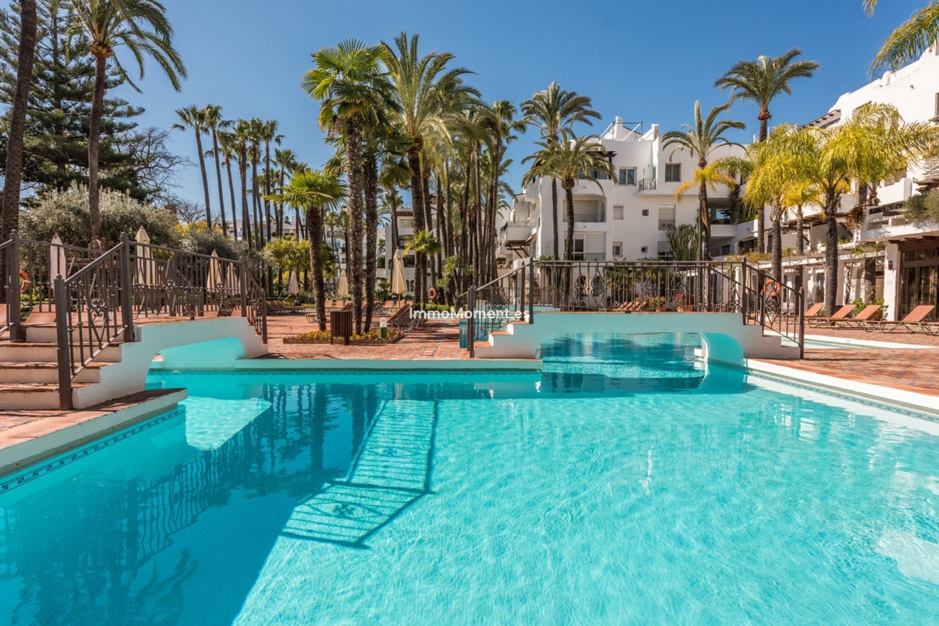 Wiederverkauf - Wohnung - Marbella - Puerto Banús
