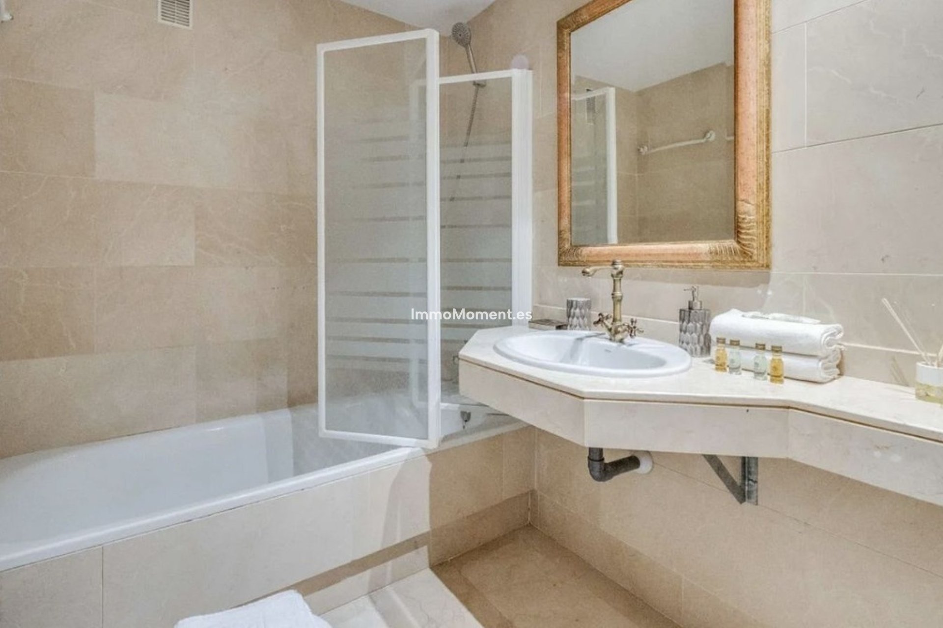 Wiederverkauf - Wohnung - Marbella - Puerto Banús