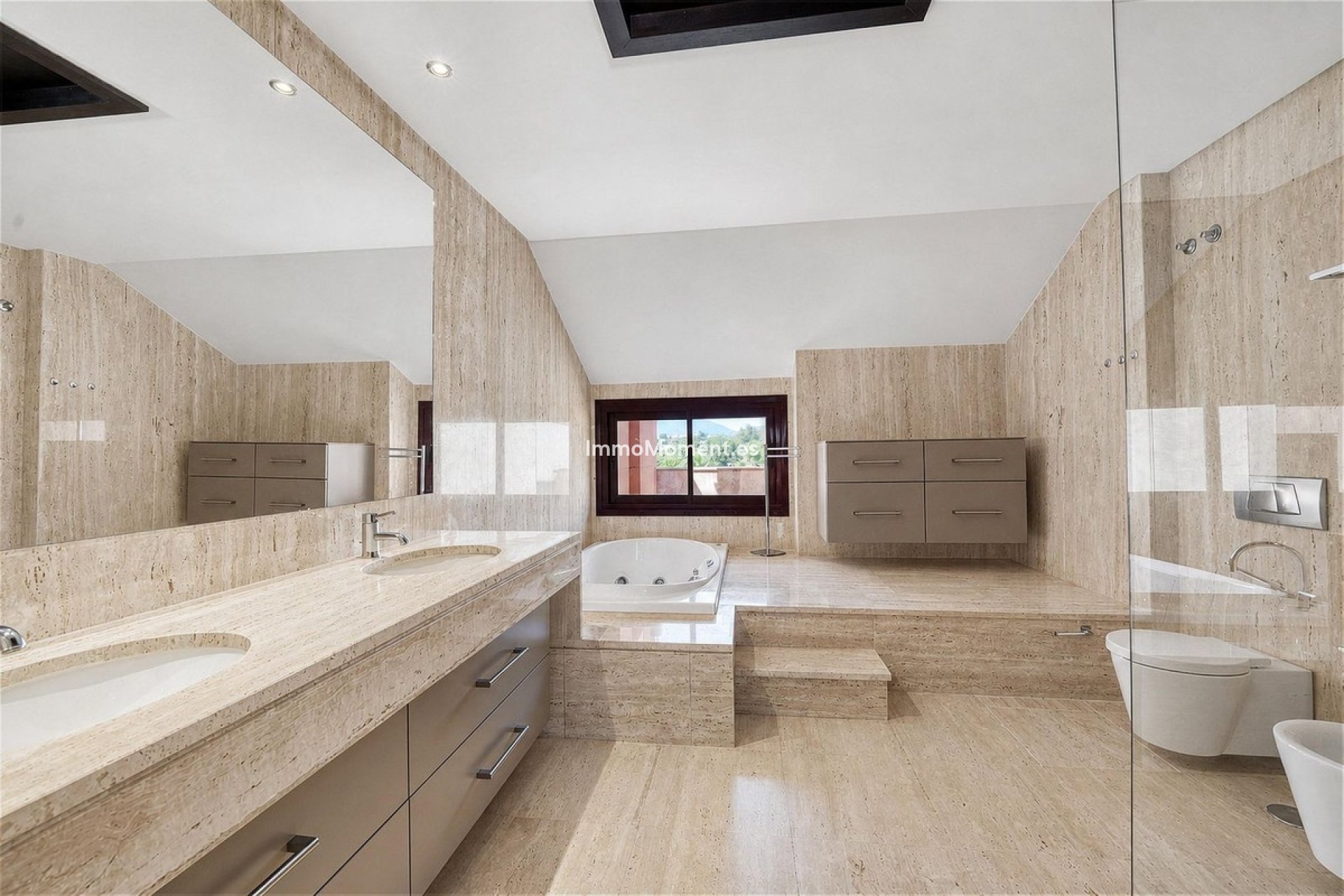 Wiederverkauf - Wohnung - Marbella - Puerto Banús