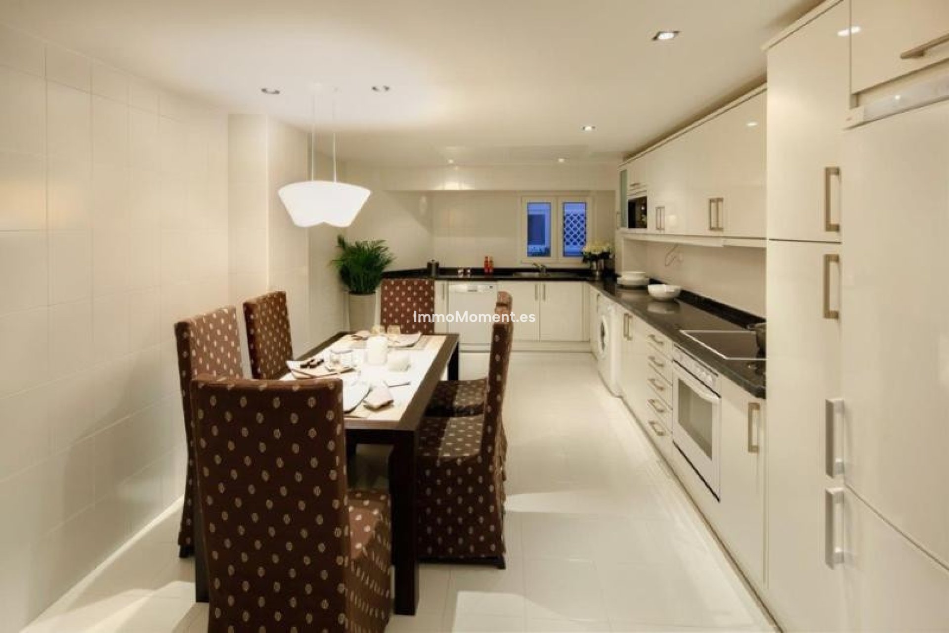 Wiederverkauf - Wohnung - Marbella - Puerto Banús