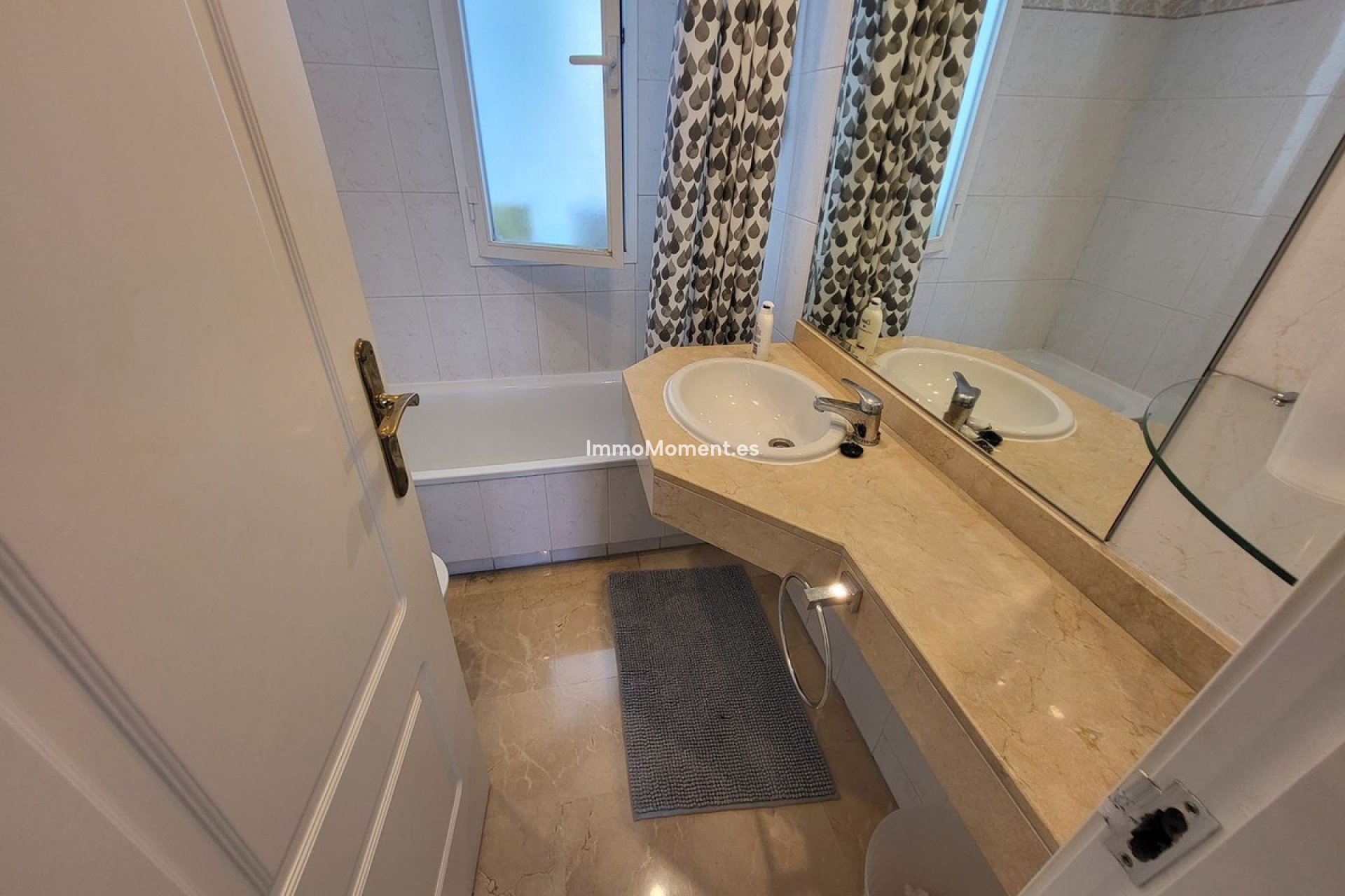 Wiederverkauf - Wohnung - Marbella - Puerto Banús