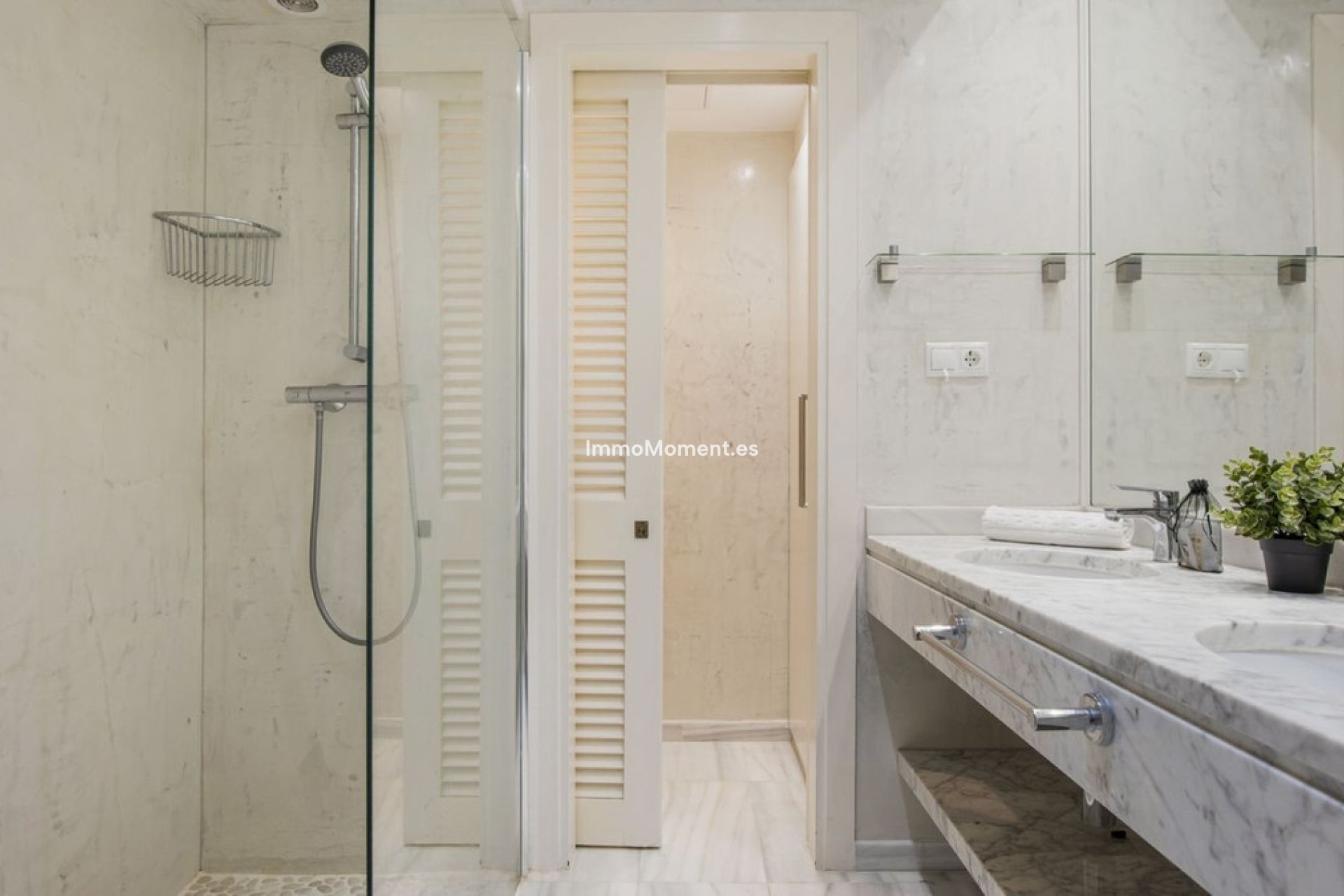 Wiederverkauf - Wohnung - Marbella - Puerto Banús
