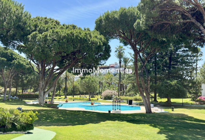 Wiederverkauf - Wohnung - Marbella - Puerto Banús