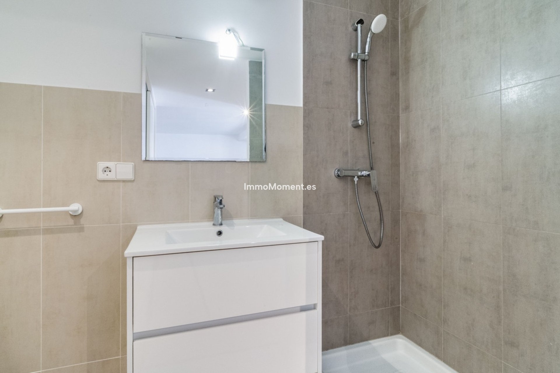 Wiederverkauf - Wohnung - Marbella - Puerto Banús