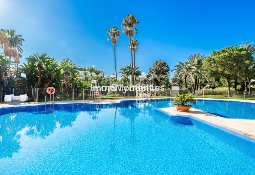Wiederverkauf - Wohnung - Marbella - Puerto Banús
