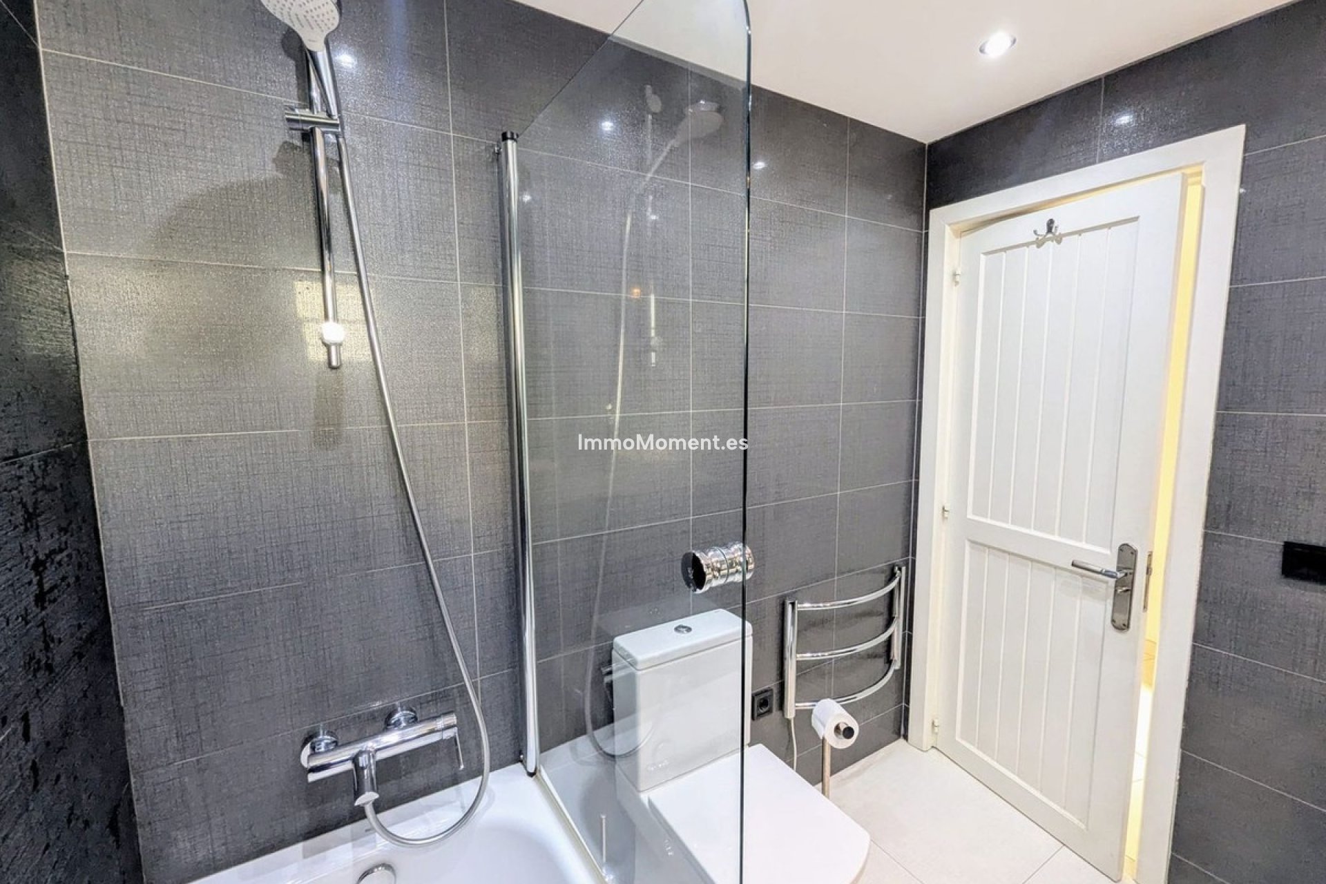Wiederverkauf - Wohnung - Marbella - Puerto de Cabopino