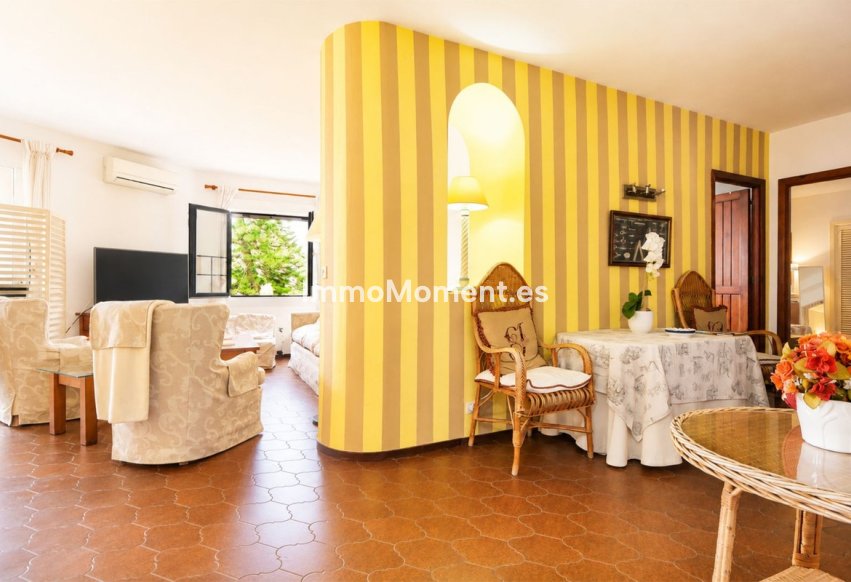 Wiederverkauf - Wohnung - Marbella - Puerto de Cabopino