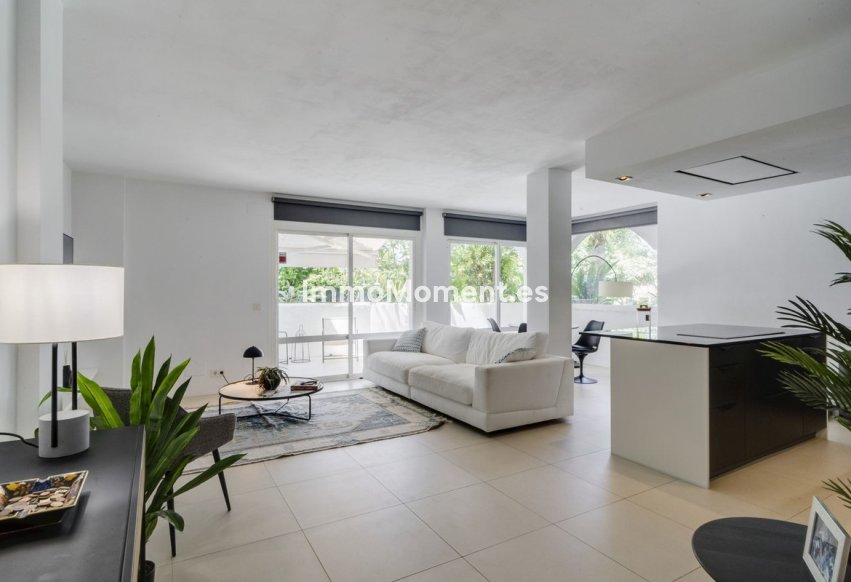 Wiederverkauf - Wohnung - Marbella - Reserva de Marbella