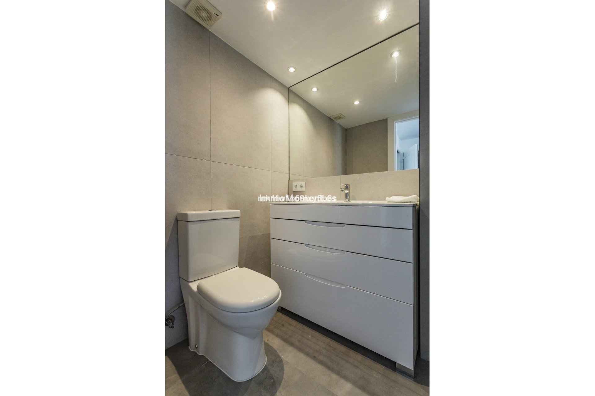 Wiederverkauf - Wohnung - Marbella - Río Real