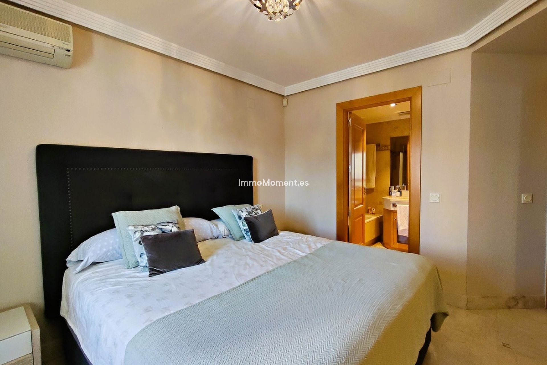 Wiederverkauf - Wohnung - Marbella - San Pedro de Alcántara