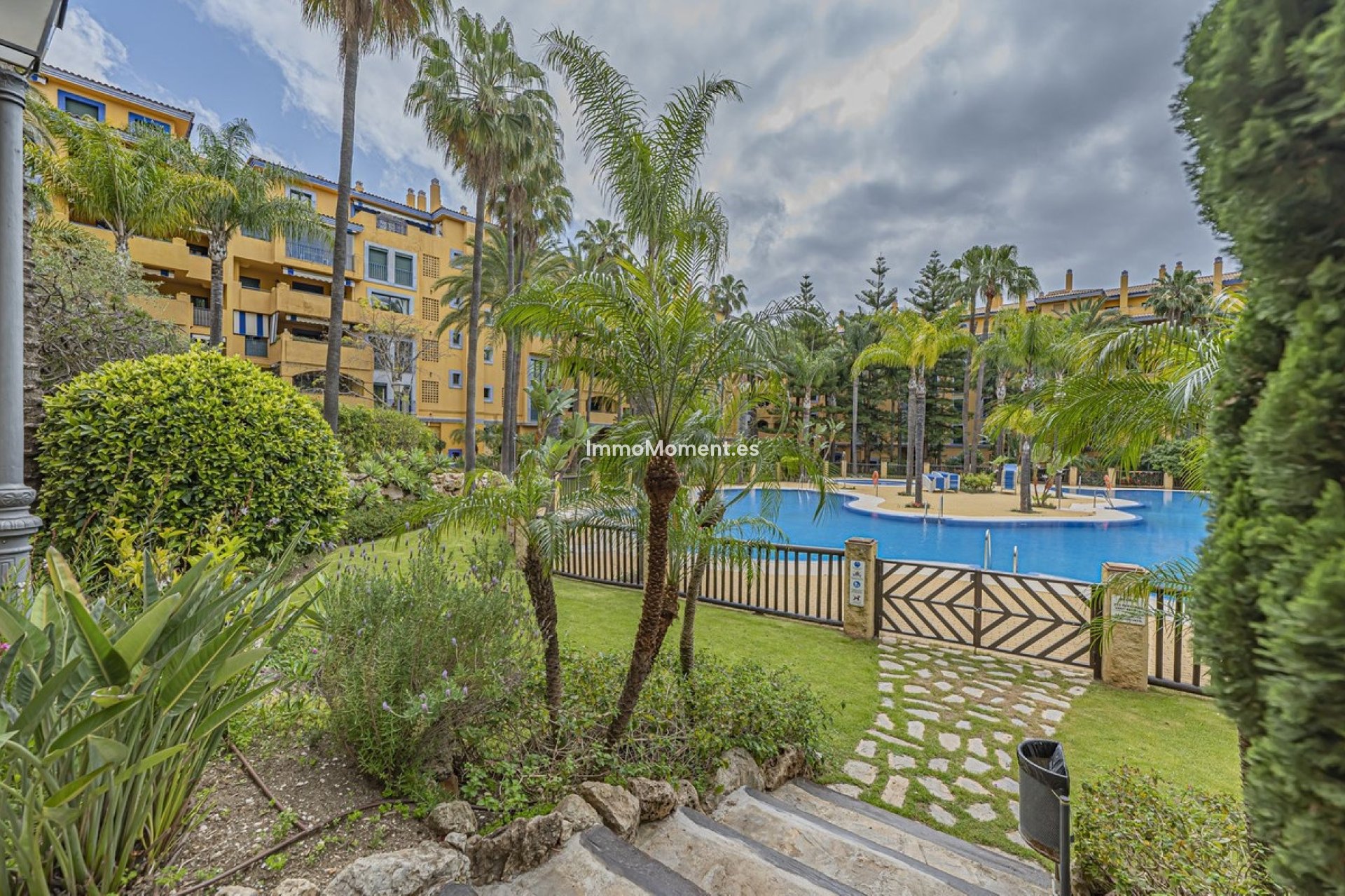 Wiederverkauf - Wohnung - Marbella - San Pedro de Alcántara