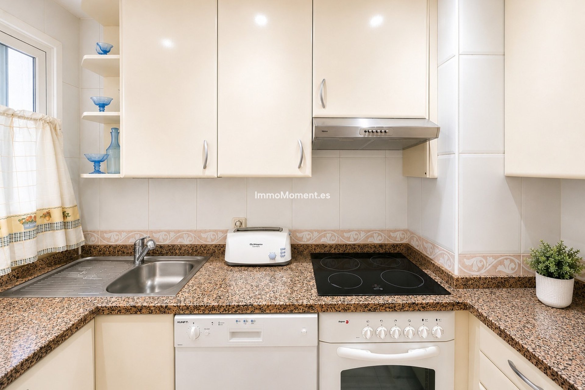 Wiederverkauf - Wohnung - Marbella - San Pedro de Alcántara