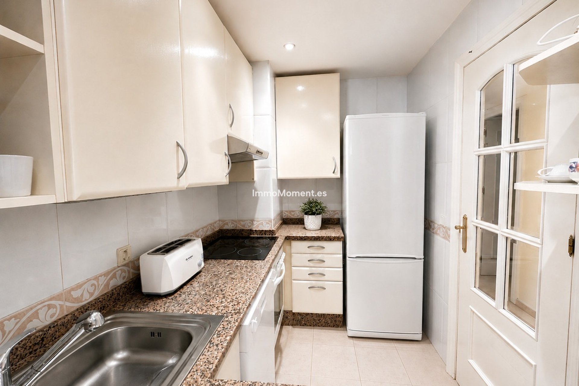 Wiederverkauf - Wohnung - Marbella - San Pedro de Alcántara