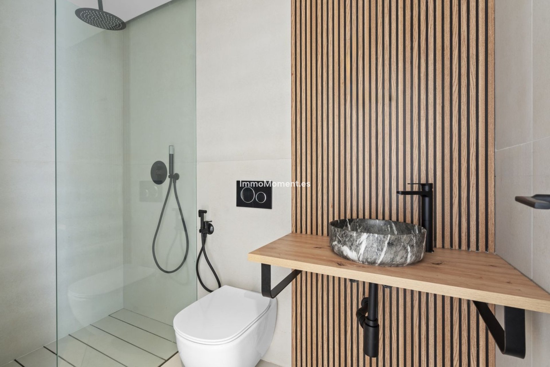 Wiederverkauf - Wohnung - New Golden Mile