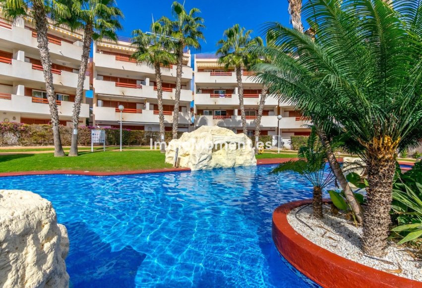 Wiederverkauf - Wohnung - Orihuela Costa - Punta Prima