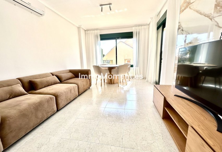 Wiederverkauf - Wohnung - Orihuela - Villamartín