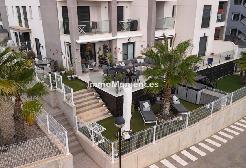 Wiederverkauf - Wohnung - Orihuela - Villamartin