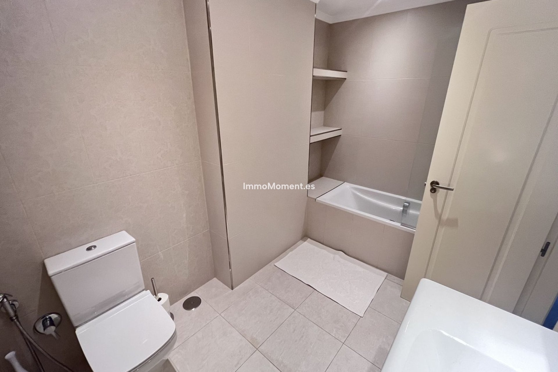 Wiederverkauf - Wohnung - Puerto Banús