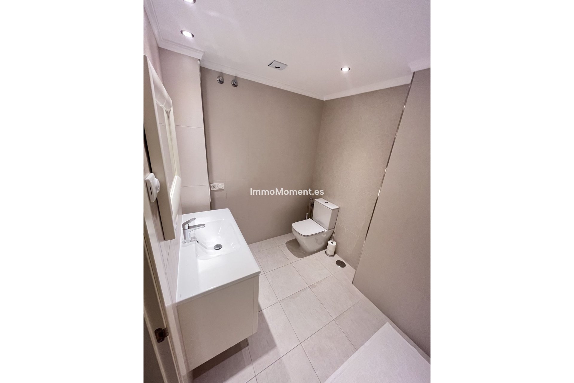 Wiederverkauf - Wohnung - Puerto Banús