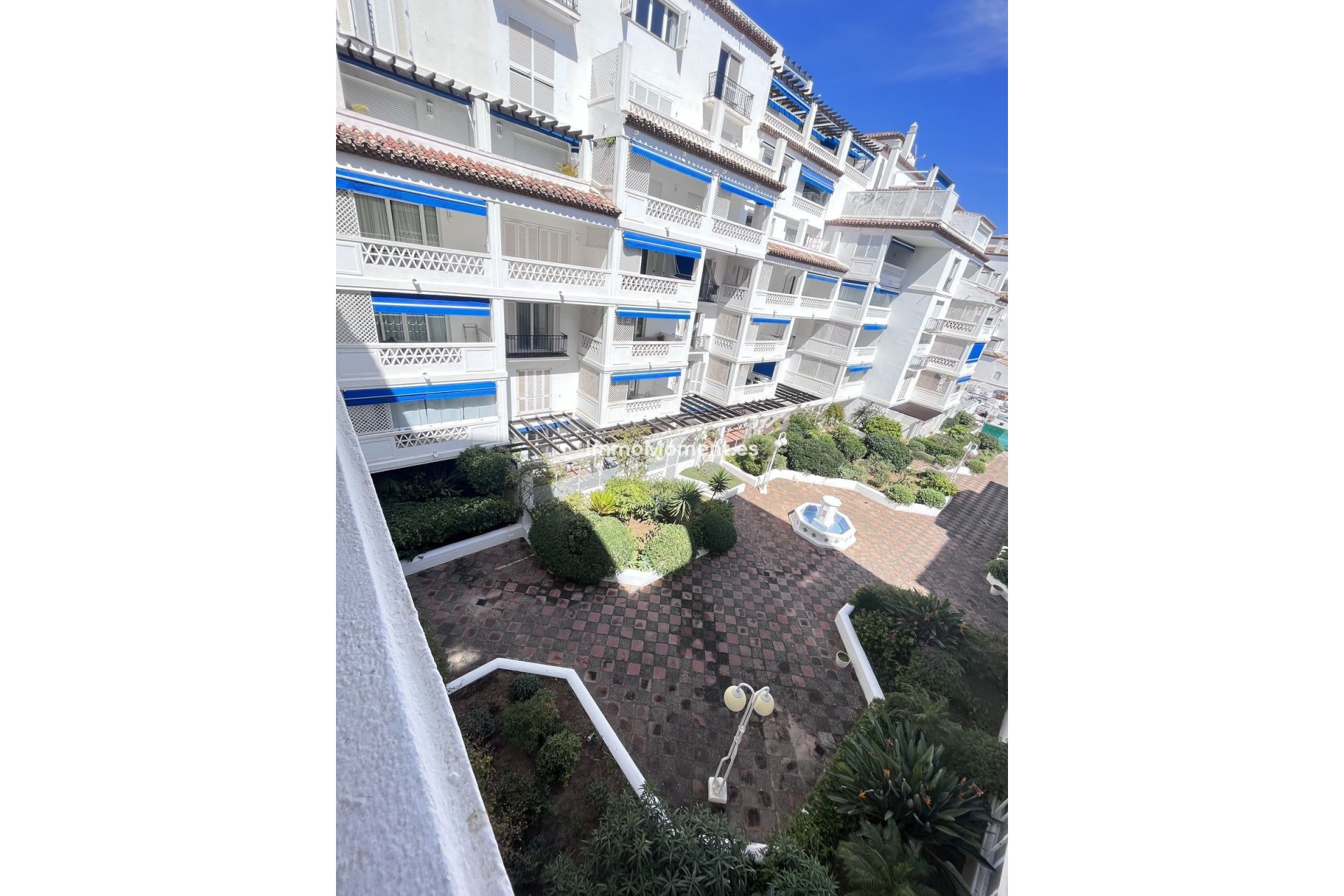 Wiederverkauf - Wohnung - Puerto Banús