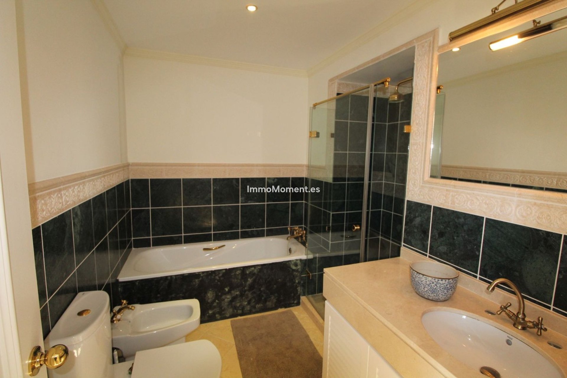 Wiederverkauf - Wohnung - Sotogrande - Sotogrande Puerto