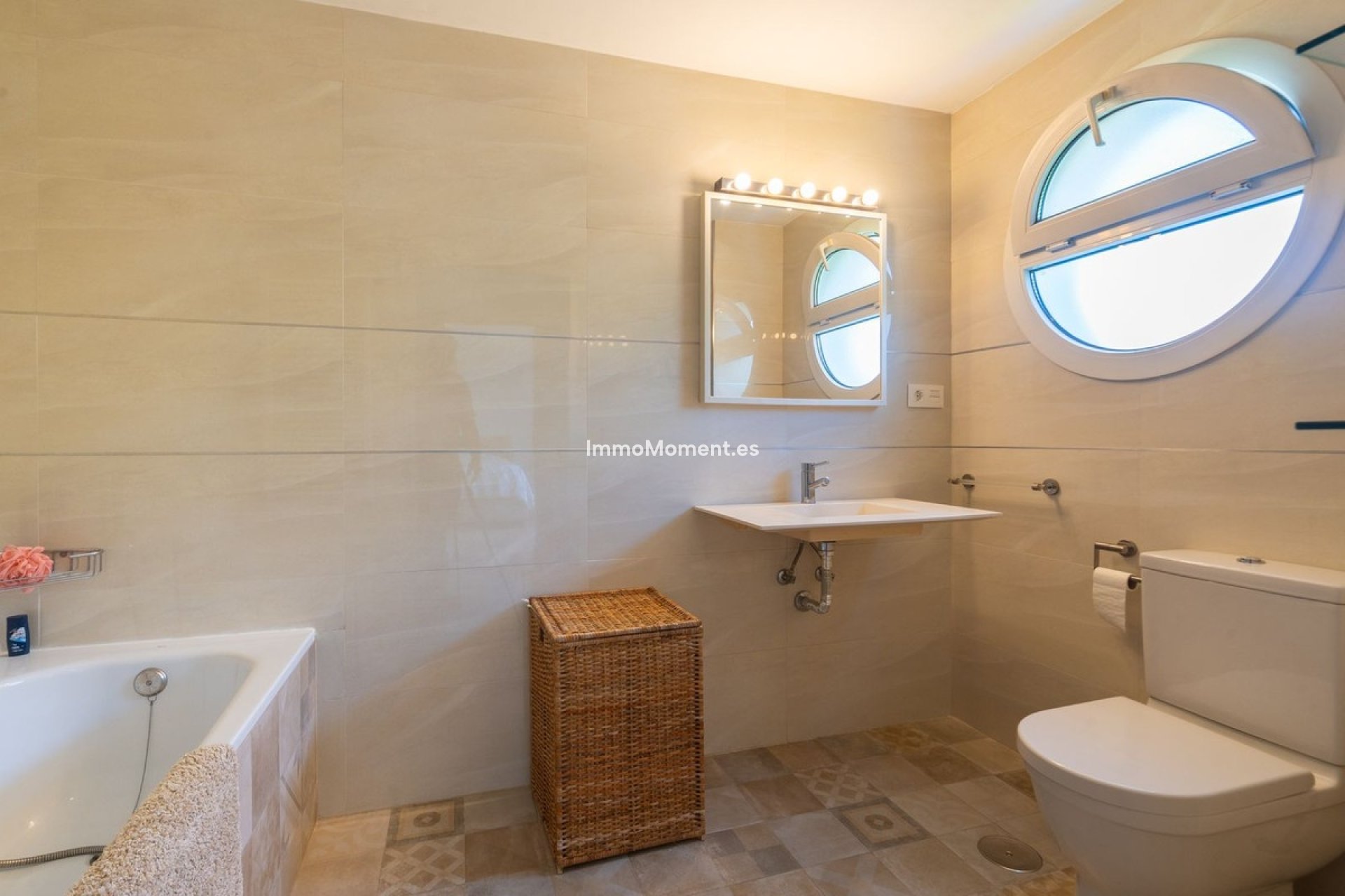 Wiederverkauf - Wohnung - Torremolinos - La Carihuela