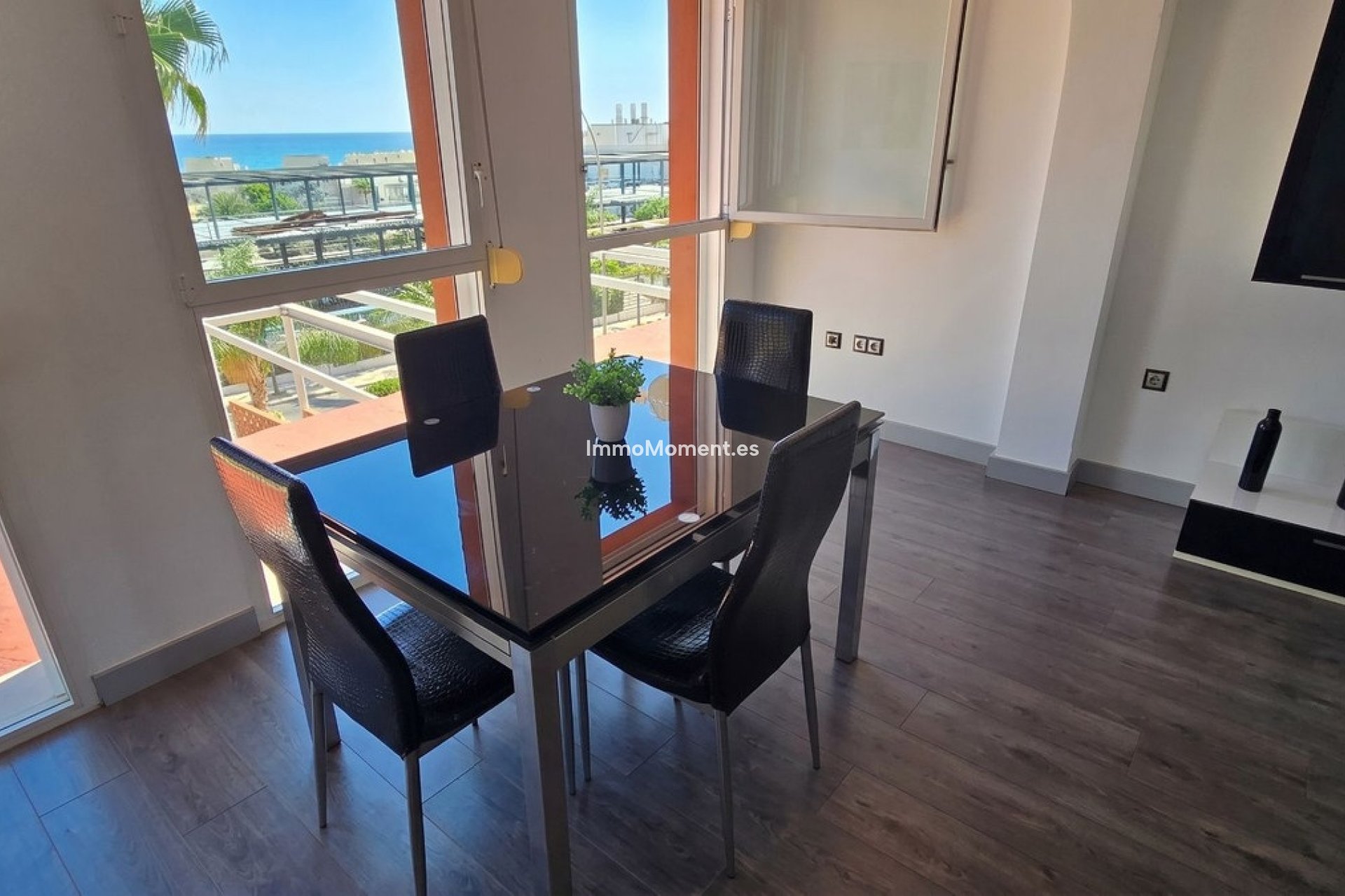 Wiederverkauf - Wohnung - Torremolinos - La Carihuela