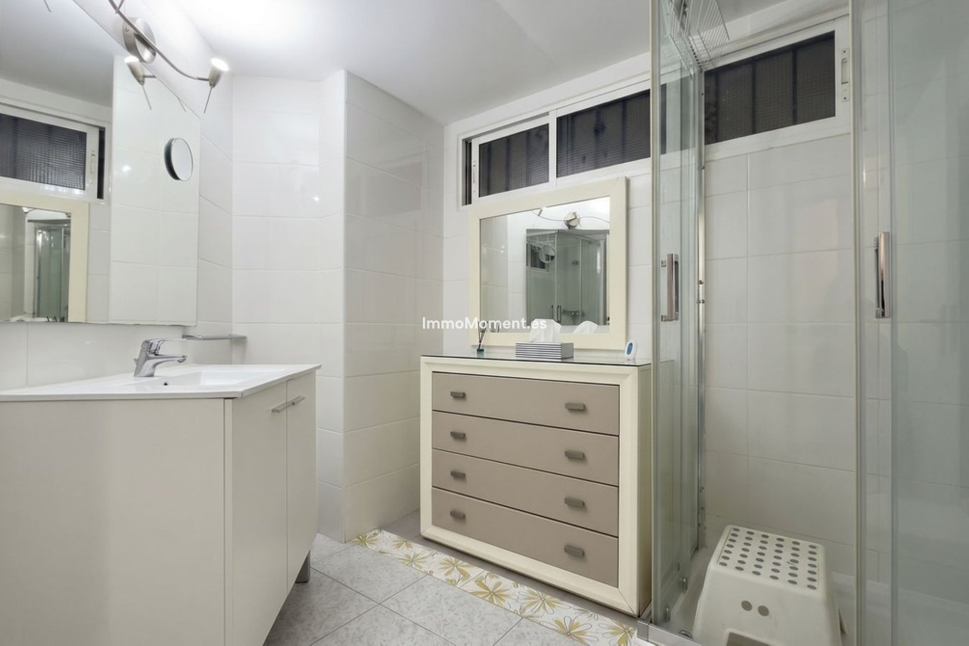 Wiederverkauf - Wohnung - Torremolinos - La Carihuela