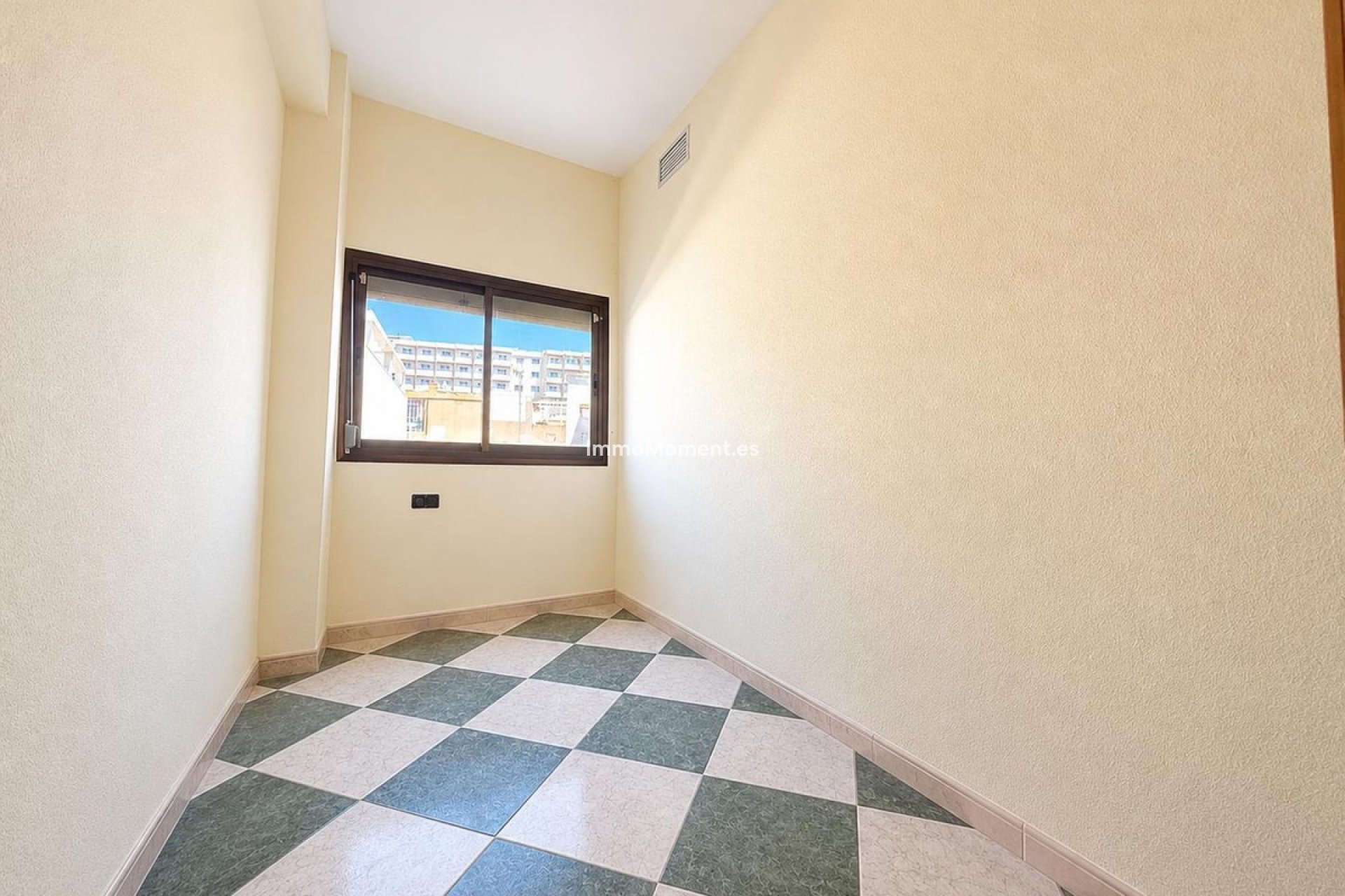 Wiederverkauf - Wohnung - Torremolinos