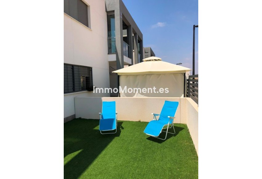 Wiederverkauf - Wohnung - Torrevieja - Aguas Nuevas