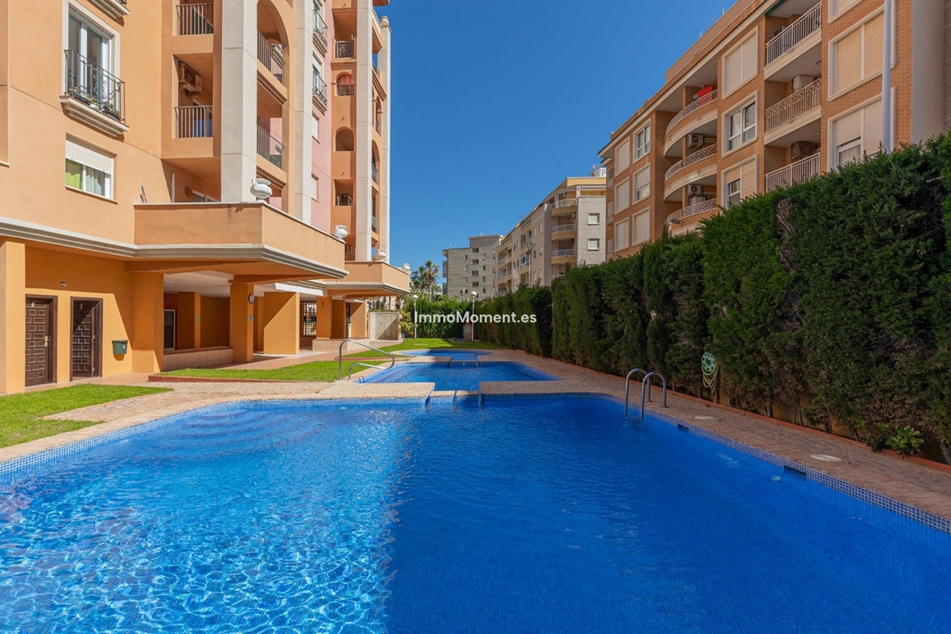 Wiederverkauf - Wohnung - Torrevieja - Playa de los Locos