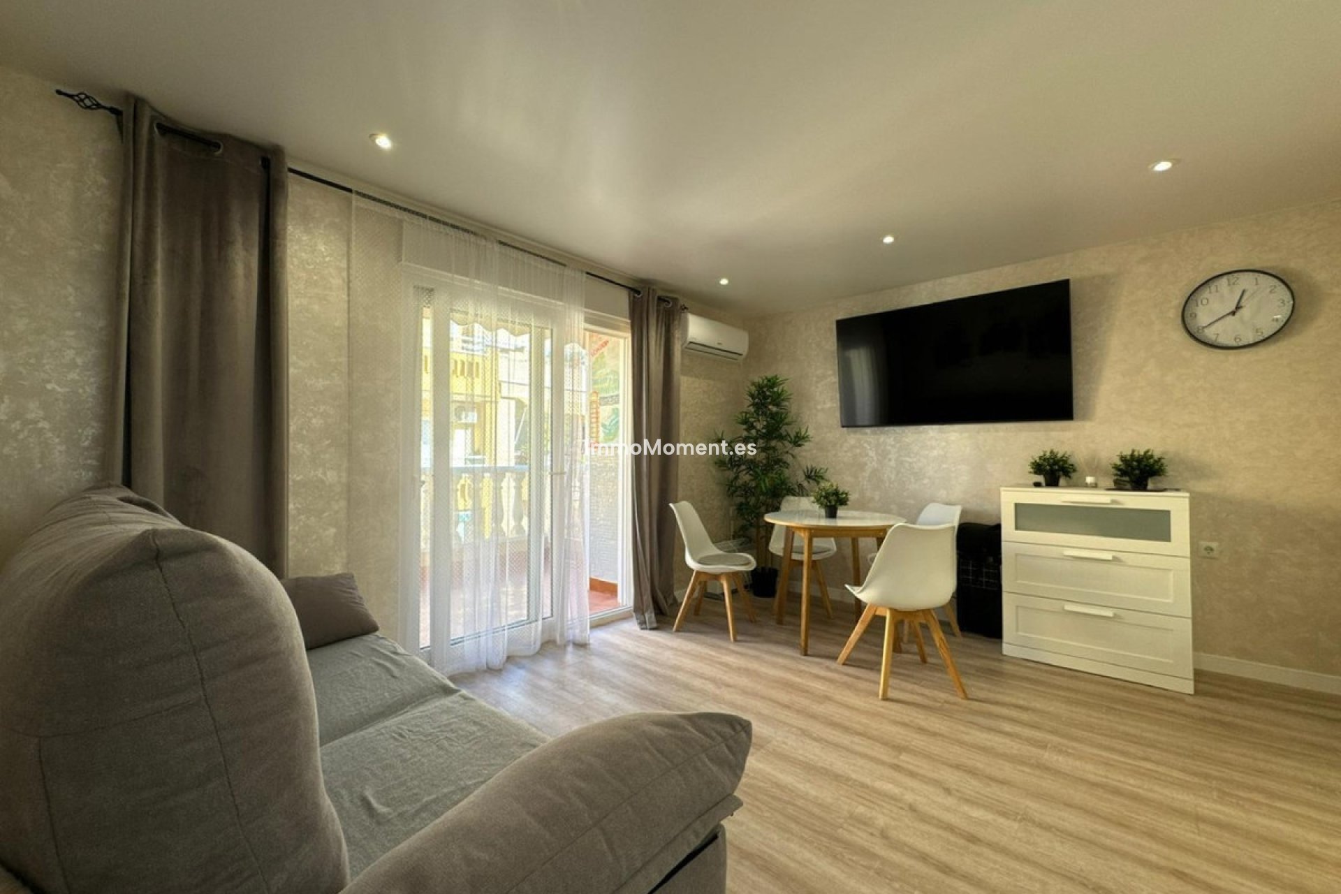 Wiederverkauf - Wohnung - Torrevieja - Playa del Cura