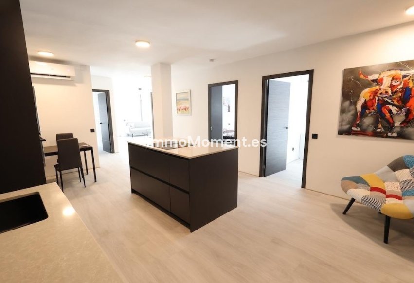 Wiederverkauf - Wohnung - Torrevieja - Torrevieja Centro