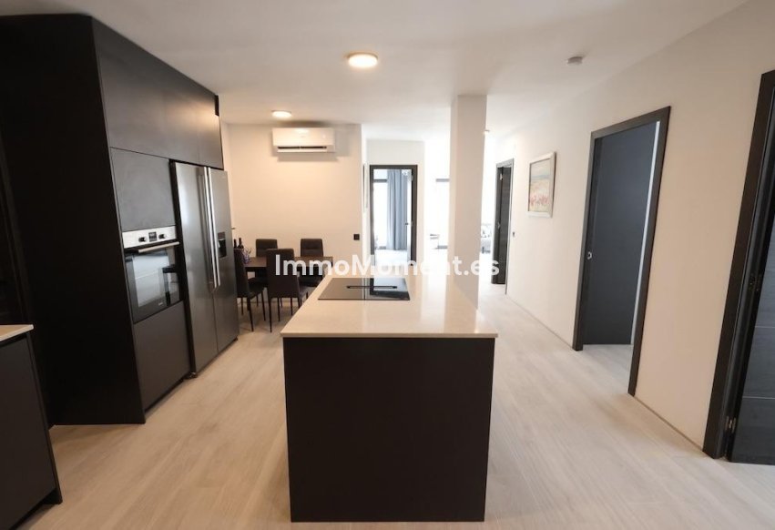 Wiederverkauf - Wohnung - Torrevieja - Torrevieja Centro