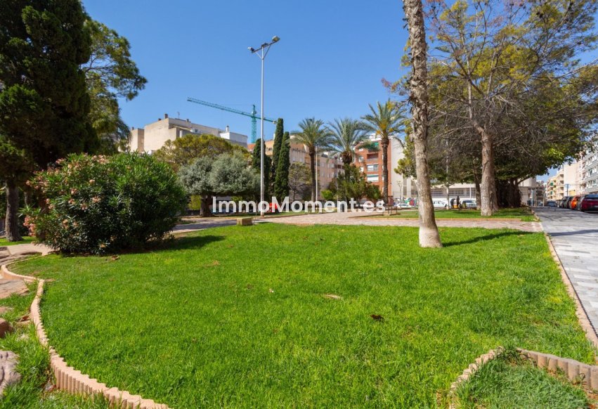 Wiederverkauf - Wohnung - Torrevieja - Torrevieja Centro