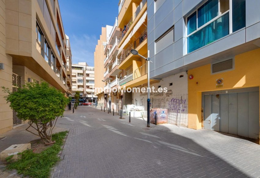 Wiederverkauf - Wohnung - Torrevieja - Torrevieja Centro