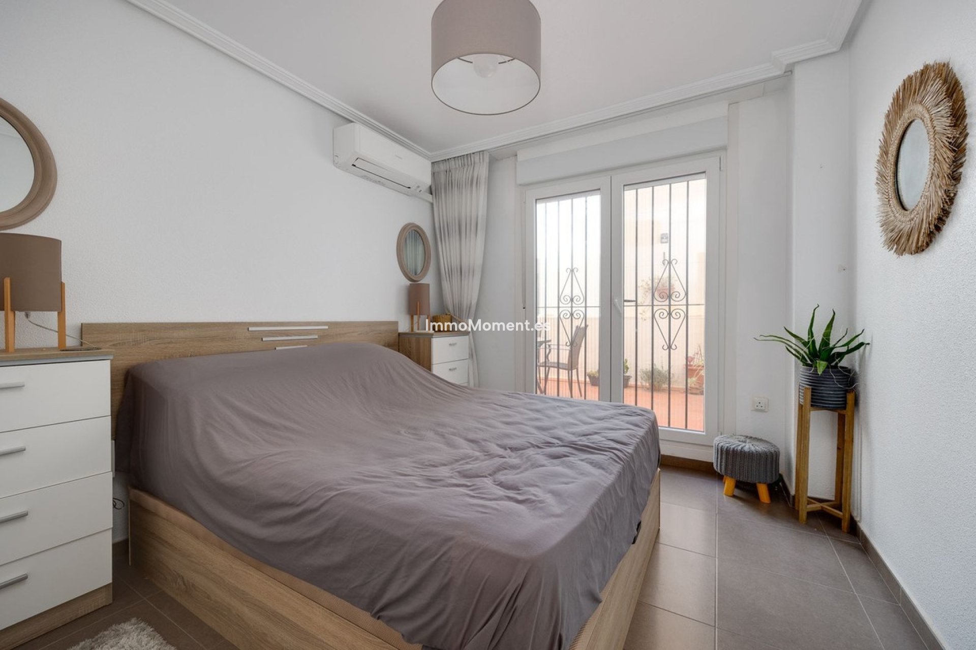 Wiederverkauf - Wohnung - Torrevieja - Torrevieja Centro