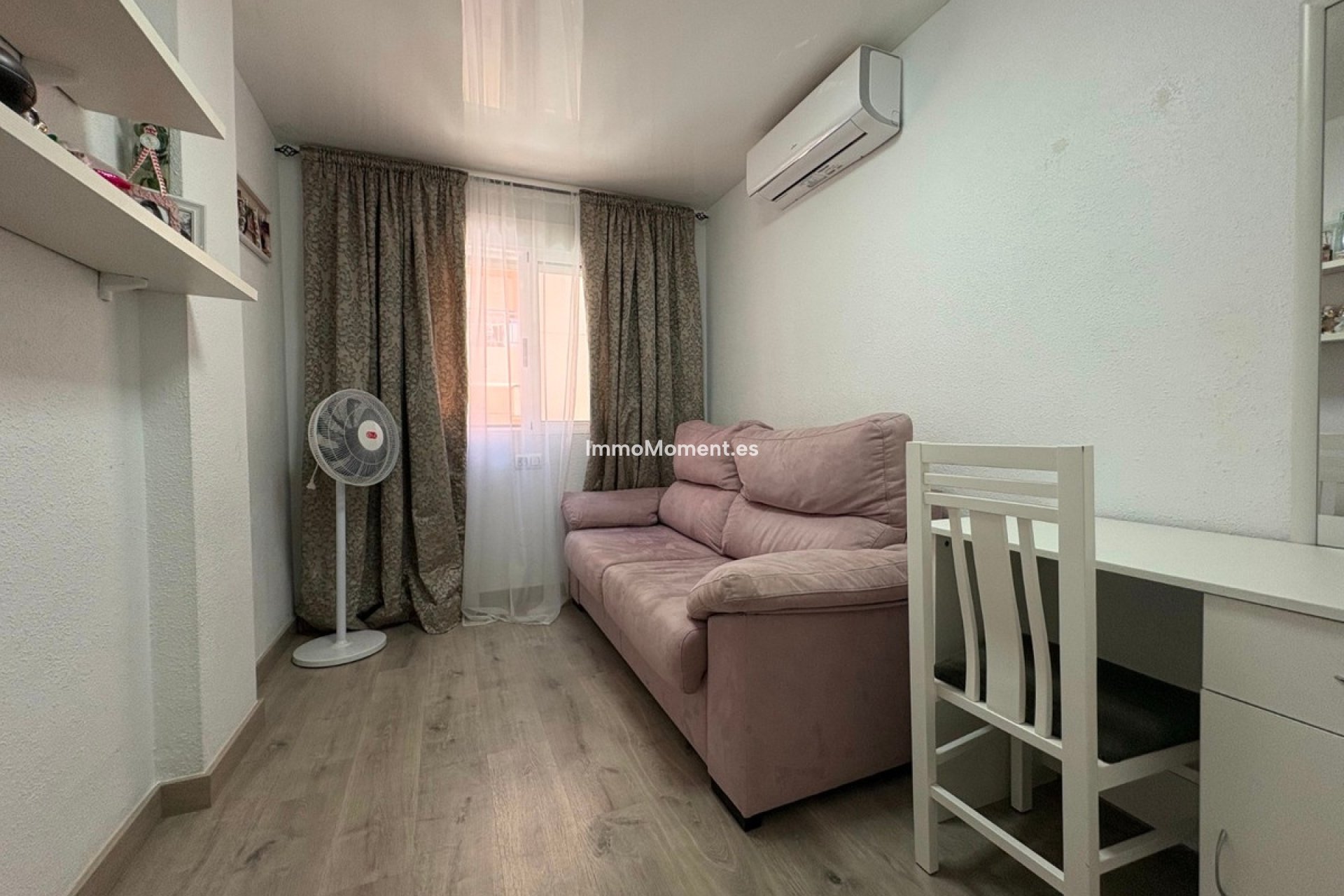 Wiederverkauf - Wohnung - Torrevieja - Torrevieja Centro